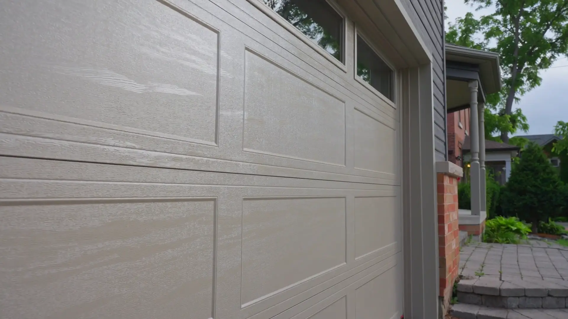 Carriage House Garage Doors | Garaga