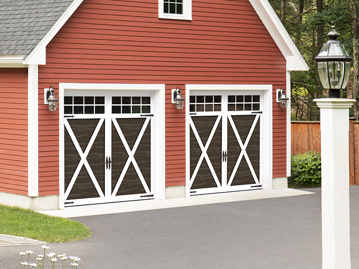 Garaga residential garage door in Moka Brown with the E-21 design, Ice White overlays and Panoramic windows.