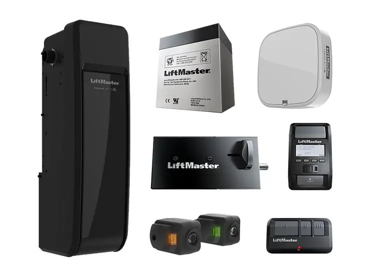 Accessoires du LiftMaster 98022, incluant télécommande et panneau mural.